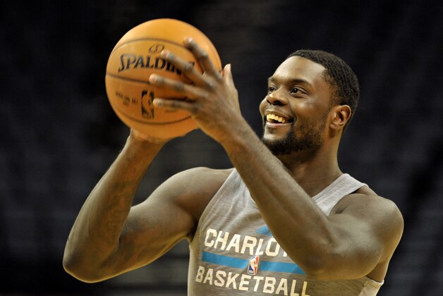 Charlotte Hornets guard Lance Stephenson warms up before an NBA basketball game Friday, Dec. 12, 2014, in Memphis, Tenn. (AP Photo/Brandon Dill)