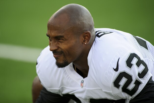 MINNEAPOLIS, MN - AUGUST 8: Tarell Brown #23 of the Oakland Raiders looks on before the game against the Minnesota Vikings on August 8, 2014 at TCF Bank Stadium in Minneapolis, Minnesota. (Photo by Hannah Foslien/Getty Images)