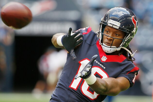 HOUSTON, TX - NOVEMBER 30:  DeAndre Hopkins #10 of the Houston Texans in action on the field prior to the start of their game against the Tennessee Titans at NRG Stadium on November 30, 2014 in Houston, Texas.  (Photo by Scott Halleran/Getty Images)