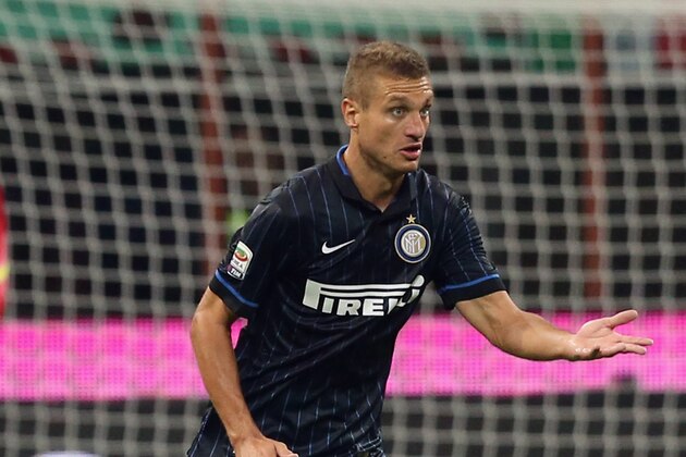 MILAN, ITALY - SEPTEMBER 24:  Nemanja Vidic of FC Internazionale during the Serie A match between FC Internazionale Milano and Atalanta BC at Stadio Giuseppe Meazza on September 24, 2014 in Milan, Italy.  (Photo by Maurizio Lagana/Getty Images)