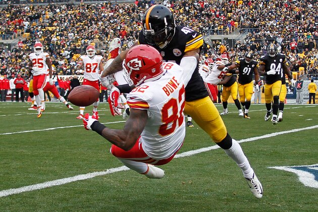 PITTSBURGH, PA - DECEMBER 21: Antwon Blake #41 of the Pittsburgh Steelers breaks up a pass intended for Dwayne Bowe #82 of the Kansas City Chiefs during the second quarter at Heinz Field on December 21, 2014 in Pittsburgh, Pennsylvania. (Photo by Justin K. Aller/Getty Images) PITTSBURGH, PA - DECEMBER 21: Antwon Blake #41 of the Pittsburgh Steelers breaks up a pass intended for Dwayne Bowe #82 of the Kansas City Chiefs during the second quarter at Heinz Field on December 21, 2014 in Pittsburgh, Pennsylvania. (Photo by Justin K. Aller/Getty Images)
