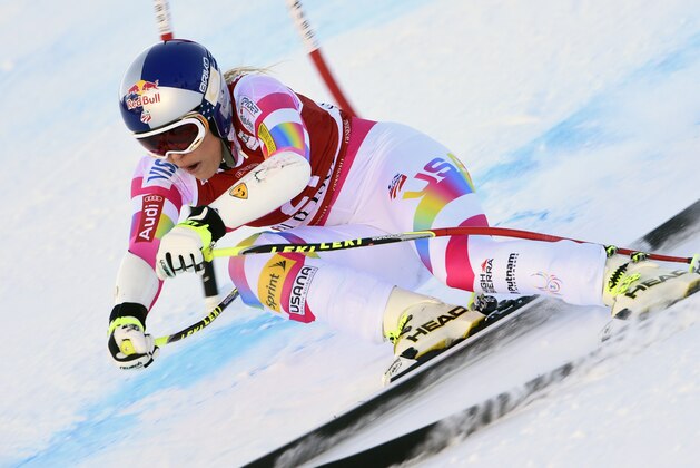 VAL D'ISERE, FRANCE - DECEMBER 21: (FRANCE OUT) Lindsey Vonn of the USA competes before her crash during the Audi FIS Alpine Ski World Cup Women's Super-G on December 21, 2014 in Val d'Isere, France. (Photo by Alain Grosclaude/Agence Zoom/Getty Images)