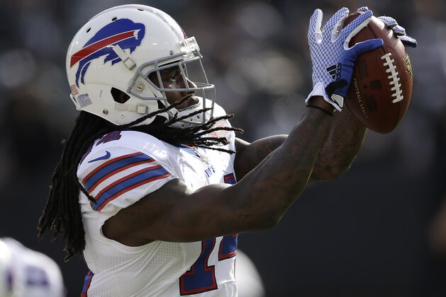 Buffalo Bills wide receiver Sammy Watkins (14) warms up before an NFL football game against the Oakland Raiders in Oakland, Calif., Sunday, Dec. 21, 2014. (AP Photo/Marcio Jose Sanchez)
