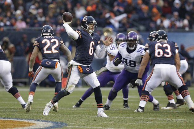 Chicago Bears quarterback Jay Cutler (6) passes against the Minnesota Vikings during the second half of an NFL football game Sunday, Nov. 16, 2014 in Chicago. (AP Photo/Nam Y. Huh)