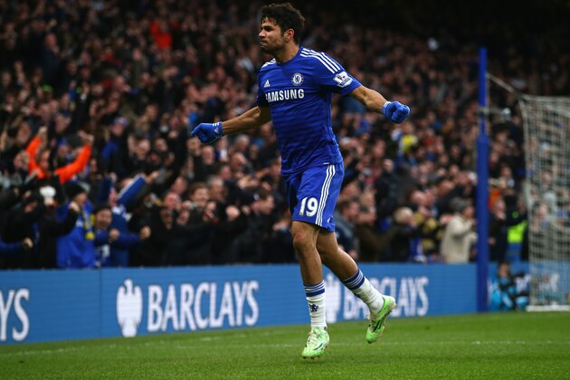 LONDON, ENGLAND - DECEMBER 26:  Diego Costa of Chelsea celebrates scoring their second goal during the Barclays Premier League match between Chelsea and West Ham United at Stamford Bridge on December 26, 2014 in London, England.  (Photo by Clive Rose/Getty Images)