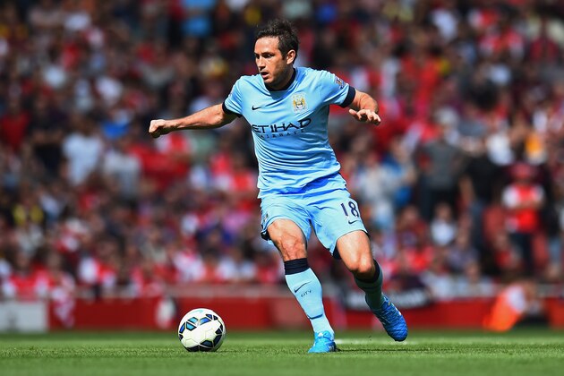 LONDON, ENGLAND - SEPTEMBER 13:  Frank Lampard of Manchester City on the ball during the Barclays Premier League match between Arsenal and Manchester City at Emirates Stadium on September 13, 2014 in London, England.  (Photo by Shaun Botterill/Getty Images)