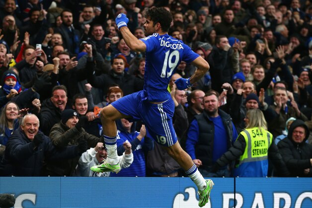 LONDON, ENGLAND - DECEMBER 26: Diego Costa of Chelsea celebrates scoring their second goal during the Barclays Premier League match between Chelsea and West Ham United at Stamford Bridge on December 26, 2014 in London, England. (Photo by Clive Rose/Getty Images) LONDON, ENGLAND - DECEMBER 26: Diego Costa of Chelsea celebrates scoring their second goal during the Barclays Premier League match between Chelsea and West Ham United at Stamford Bridge on December 26, 2014 in London, England. (Photo by Clive Rose/Getty Images)