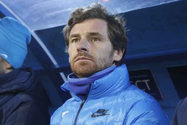 Zenit's goalkeeper Andre Villas-Boas watches his team before the UEFA Champions League group C soccer match between Zenit St. Petersburg and Bayer 04 Leverkusen in St.Petersburg, Russia, Tuesday, Nov. 4, 2014. (AP Photo/Dmitry Lovetsky)