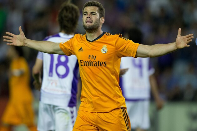 VALLADOLID, SPAIN - MAY 07:  Nacho Fernandez of Real Madrid CF protests to the referee during the La Liga match between Real Valladolid CF and Real Madrid CF at Estadio Jose Zorilla on May 7, 2014 in Valladolid, Spain.  (Photo by Gonzalo Arroyo Moreno/Getty Images)