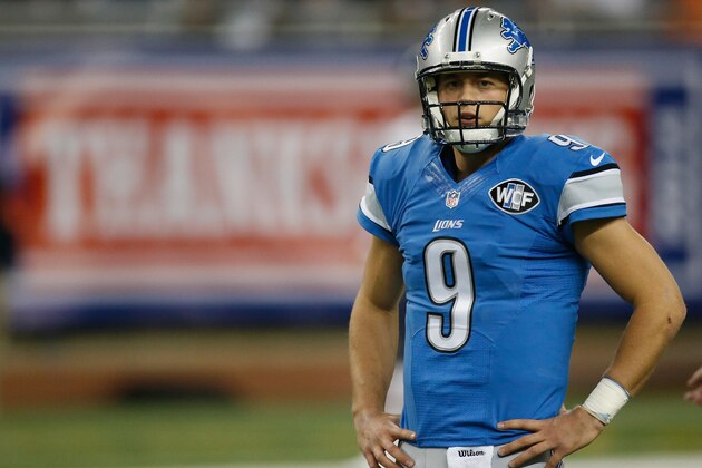 DETROIT, MI - NOVEMBER 27: Matthew Stafford #9 of the Detroit Lions participates in pre game warm ups prior to playing the Chicago Bears at Ford Field on November 27, 2014 in Detroit, Michigan. (Photo by Gregory Shamus/Getty Images)