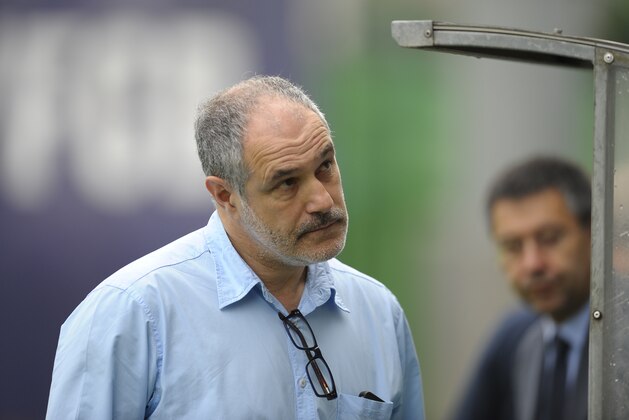 FC Sports director Andoni Zubizarreta looks on prior of a training session at the Sports Center FC Barcelona Joan Gamper in San Joan Despi, Spain, Friday, July 25, 2014. (AP Photo/Manu Fernandez)