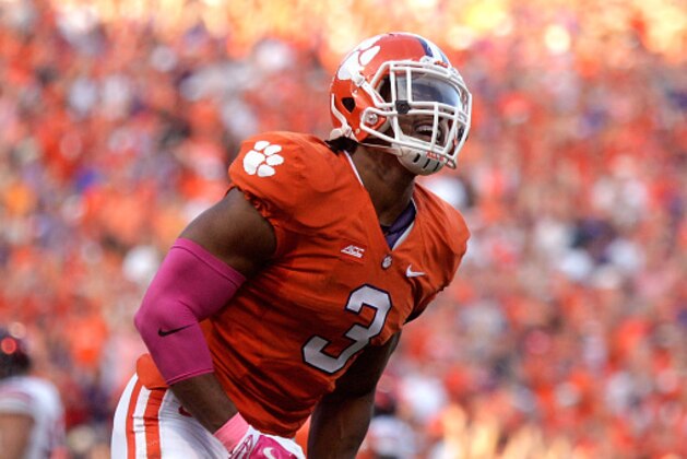 CLEMSON, SC - OCTOBER 11:  Vic Beasley