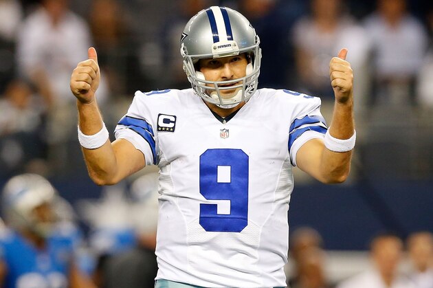 ARLINGTON, TX - JANUARY 04:  Tony Romo #9 of the Dallas Cowboys gestures against the Detroit Lions during the second half of their NFC Wild Card Playoff game at AT&T Stadium on January 4, 2015 in Arlington, Texas.  (Photo by Tom Pennington/Getty Images)