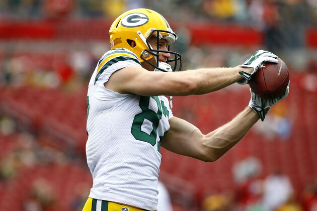 Green Bay Packers wide receiver Jordy Nelson (87) warms up before the start of an NFL football game against the Tampa Bay Buccaneers on Sunday, Dec. 21, 2014, in Tampa, Fla. (AP Photo/Brian Blanco)