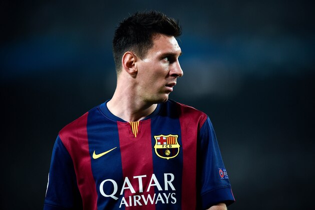 BARCELONA, SPAIN - OCTOBER 21:  Lionel Messi of FC Barcelona looks on during a UEFA Champions League Group F match between FC Barcelona and AFC Ajax at the Camp Nou Stadium on October 21, 2014 in Barcelona, Spain.  (Photo by David Ramos/Getty Images)