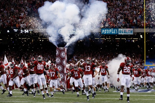 NEW ORLEANS, LA - JANUARY 01:  The Alabama Crimson Tide take the field prior to the All State Sugar Bowl against the Ohio State Buckeyes at the Mercedes-Benz Superdome on January 1, 2015 in New Orleans, Louisiana.  (Photo by Sean Gardner/Getty Images)