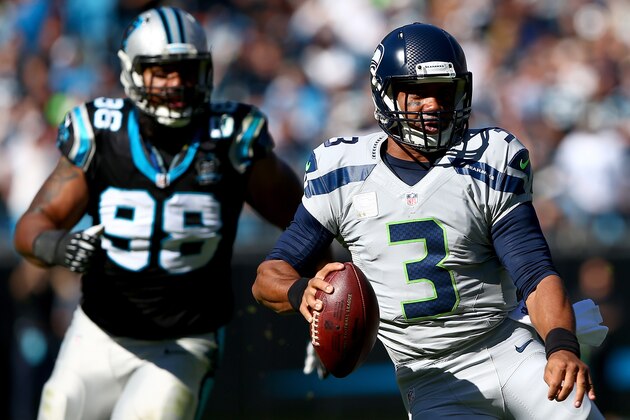 CHARLOTTE, NC - OCTOBER 26:  Russell Wilson #3 of the Seattle Seahawks during the game at Bank of America Stadium on October 26, 2014 in Charlotte, North Carolina.  (Photo by Streeter Lecka/Getty Images)