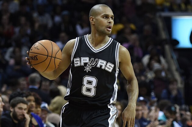 MEMPHIS, TN - DECEMBER 30: Patty Mills #8 of the San Antonio Spurs brings the ball up court against the Memphis Grizzlies during a game at the FedExForum on December 30, 2014 in Memphis, Tennessee. NOTE TO USER: User expressly acknowledges and agrees that, by downloading and or using this photograph, User is consenting to the terms and conditions of the Getty Images License Agreement. (Photo by Stacy Revere/Getty Images) MEMPHIS, TN - DECEMBER 30: Patty Mills #8 of the San Antonio Spurs brings the ball up court against the Memphis Grizzlies during a game at the FedExForum on December 30, 2014 in Memphis, Tennessee. NOTE TO USER: User expressly acknowledges and agrees that, by downloading and or using this photograph, User is consenting to the terms and conditions of the Getty Images License Agreement. (Photo by Stacy Revere/Getty Images)