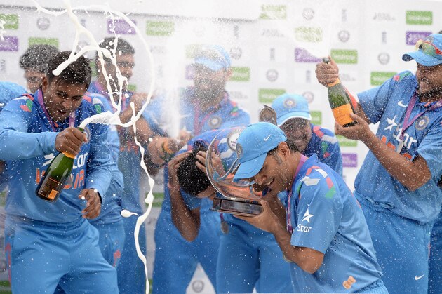 LEEDS, ENGLAND - SEPTEMBER 05: Mahendra Singh Dhoni of India lifts the trophy after winning the Royal London One Day International series between England and India at Headingley on September 5, 2014 in Leeds, England. (Photo by Gareth Copley/Getty Images) LEEDS, ENGLAND - SEPTEMBER 05: Mahendra Singh Dhoni of India lifts the trophy after winning the Royal London One Day International series between England and India at Headingley on September 5, 2014 in Leeds, England. (Photo by Gareth Copley/Getty Images)