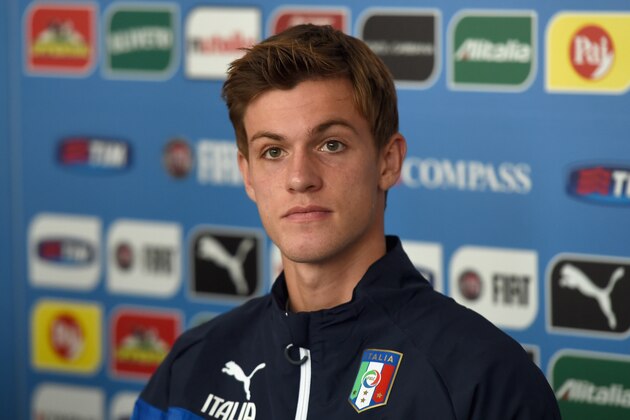 FLORENCE, ITALY - NOVEMBER 12:  Daniele Rugani during Italy Press Conference at Coverciano on November 12, 2014 in Florence, Italy.  (Photo by Claudio Villa/Getty Images)