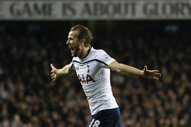 Tottenham's Harry Kane celebrates scoring a goal during the English Premier League soccer match between Tottenham Hotspur and Chelsea at White Hart Lane Stadium in London, Thursday, Jan. 1, 2015. (AP Photo/Kirsty Wigglesworth)