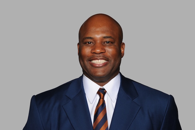 This is a photo of Perry Fewell of the New York Giants NFL football team. This image reflects the New York Giants active roster as of Tuesday, June 25, 2013. (AP Photo)