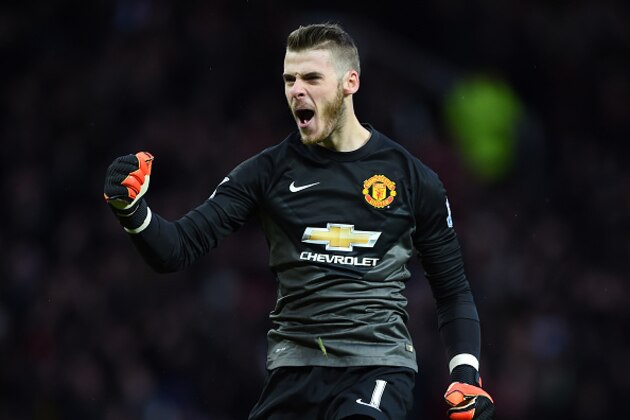 MANCHESTER, ENGLAND - DECEMBER 14:  David De Gea of Manchester United celebrates during the Barclays Premier League match between Manchester United and Liverpool at Old Trafford on December 14, 2014 in Manchester, England.  (Photo by Shaun Botterill/Getty Images)