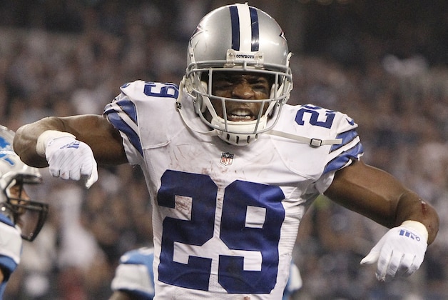 DeMarco Murray, corredor de los Cowboys de Dallas, celebra un touchdown durante la segunda mitad del partido de primera ronda de postemporada disputado el domingo 4 de enero de 2015, frente a los Lions de Detroit (AP Foto/Brandon Wade)