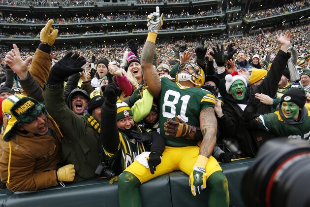 El tight end Andrew Quarless de los Packers de Green Bay celebra un touchdown contra los Cowboys de Dallas en los playoffs de la NFL, el domingo 11 de enero de 2015. (AP Foto/Matt Ludtke) El tight end Andrew Quarless de los Packers de Green Bay celebra un touchdown contra los Cowboys de Dallas en los playoffs de la NFL, el domingo 11 de enero de 2015. (AP Foto/Matt Ludtke)