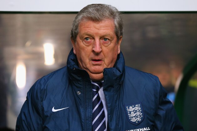GLASGOW, SCOTLAND - NOVEMBER 18:  Roy Hodgson the England manager looks on during the International Friendly between Scotland and England at Celtic Park Stadium on November 18, 2014 in Glasgow, Scotland.  (Photo by Alex Livesey/Getty Images)