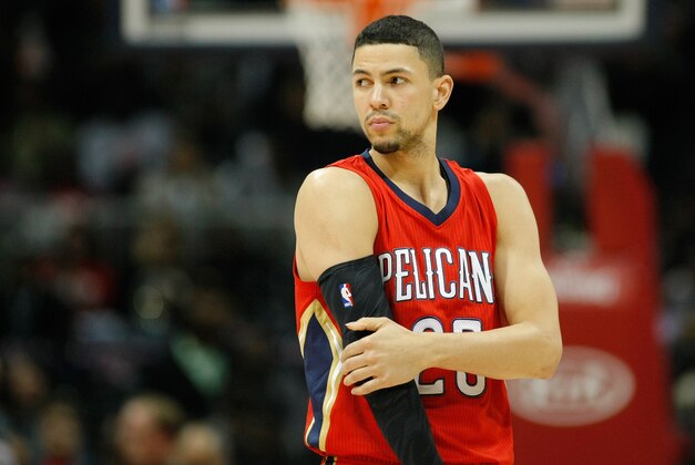 Nov 28, 2014; Atlanta, GA, USA; New Orleans Pelicans guard Austin Rivers (25) in action against the Atlanta Hawks in the first quarter at Philips Arena. Mandatory Credit: Brett Davis-USA TODAY Sports