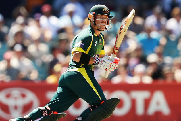 CANBERRA, AUSTRALIA - NOVEMBER 19:  David Warner of Australia bats during game three of the One Day International Series between Australia and South Africa at Manuka Oval on November 19, 2014 in Canberra, Australia.  (Photo by Matt King/Getty Images)