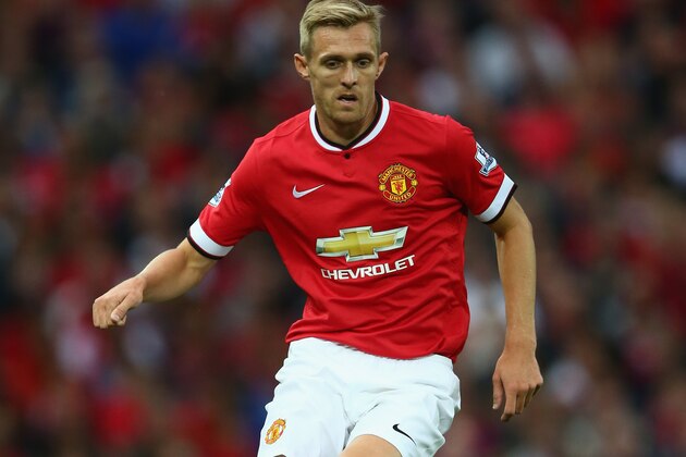 MANCHESTER, ENGLAND - AUGUST 12:  Darren Fletcher of Manchester United in action during the Pre Season Friendly match between Manchester United and Valencia at Old Trafford on August 12, 2014 in Manchester, England.  (Photo by Clive Brunskill/Getty Images)