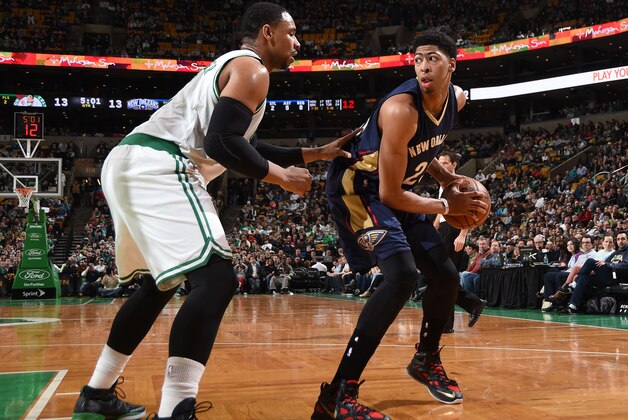 BOSTON, MA - JANUARY 12: Anthony Davis #23 of the New Orleans Pelicans handles the ball against the Boston Celtics on January 12, 2015 at the TD Garden in Boston, Massachusetts. NOTE TO USER: User expressly acknowledges and agrees that, by downloading and or using this photograph, User is consenting to the terms and conditions of the Getty Images License Agreement. Mandatory Copyright Notice: Copyright 2012 NBAE  (Photo by Brian Babineau/NBAE via Getty Images)