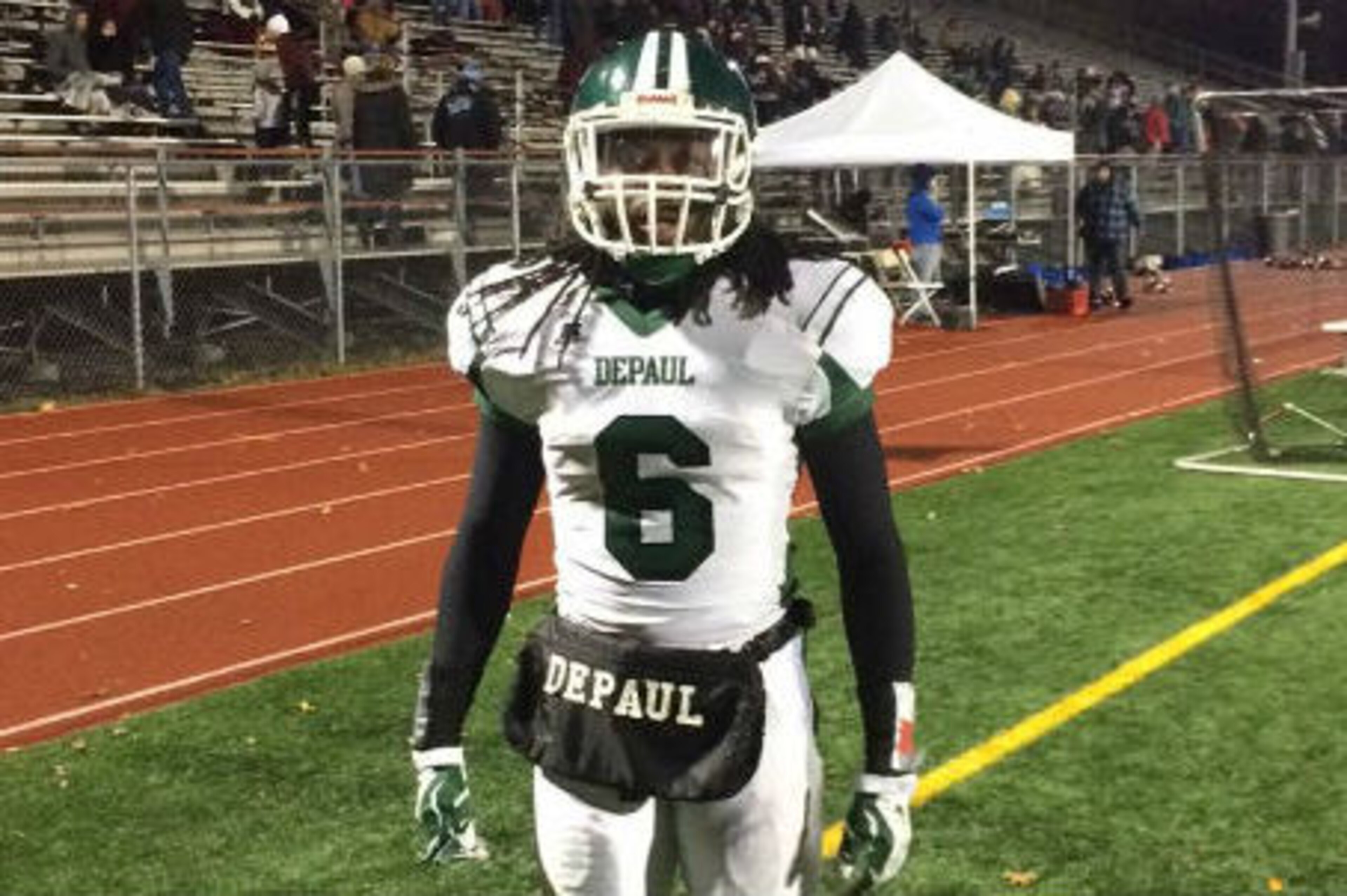 In addition to capturing the national title on Monday night, Urban Meyer and the Ohio State Buckeyes also received a commitment from 2016 5-star RB Kareem Walker. In addition to capturing the national title on Monday night, Urban Meyer and the Ohio State Buckeyes also received a commitment from 2016 5-star RB Kareem Walker.