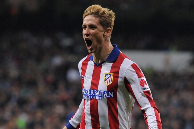 MADRID, SPAIN - JANUARY 15:  Fernando Torres of Atletico de Madrid celebrates after scoring Atletico's opening goal during the Copa del Rey Round of 16, Second leg match between Real Madrid and Atletico de Madrid at Estadio Santiago Bernabeu on January 15, 2015 in Madrid, Spain.  (Photo by Denis Doyle/Getty Images)