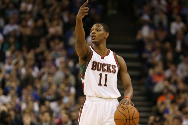 LONDON, ENGLAND - JANUARY 15: Brandon Knight #11 of the Milwaukee Bucks calls a play against the New York Knicks as part of the 2015 Global Games on January 15, 2015 at The O2 Arena in London, England. NOTE TO USER: User expressly acknowledges and agrees that, by downloading and/or using this Photograph, user is consenting to the terms and conditions of the Getty Images License Agreement. Mandatory Copyright Notice: Copyright 2015 NBAE (Photo by Gary Dineen/NBAE via Getty Images)