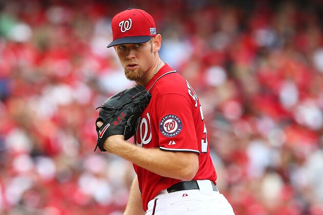 WASHINGTON, DC - OCTOBER 03:  Stephen Strasburg #37 of the Washington Nationals pitches against the San Francisco Giants during Game One of the National League Division Series at Nationals Park on October 3, 2014 in Washington, DC.  (Photo by Elsa/Getty Images)