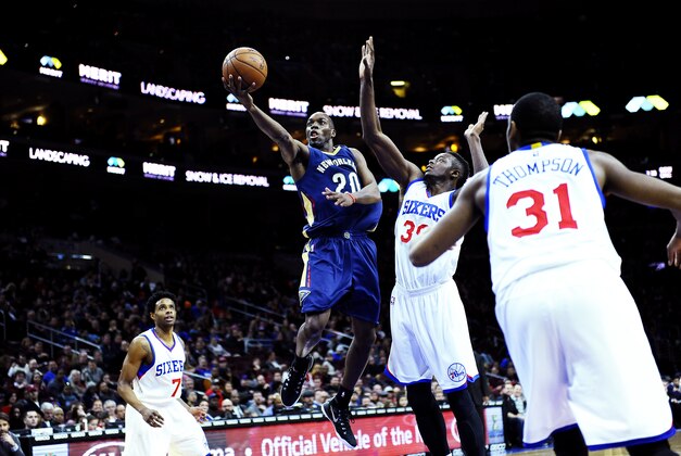 New Orleans Pelicans' Quincy Pondexter (20) is seen during an NBA basketball game against the Philadelphia 76ers on Friday, Jan. 16 2015, in Philadelphia. (AP Photo/Michael Perez)