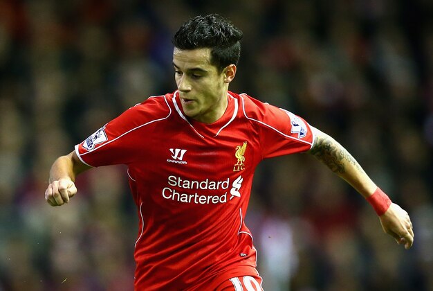 LIVERPOOL, ENGLAND - JANUARY 01:  Philippe Coutinho of Liverpool in action during the Barclays Premier League match between Liverpool and Leicester City at Anfield on January 1, 2015 in Liverpool, England.  (Photo by Clive Brunskill/Getty Images)