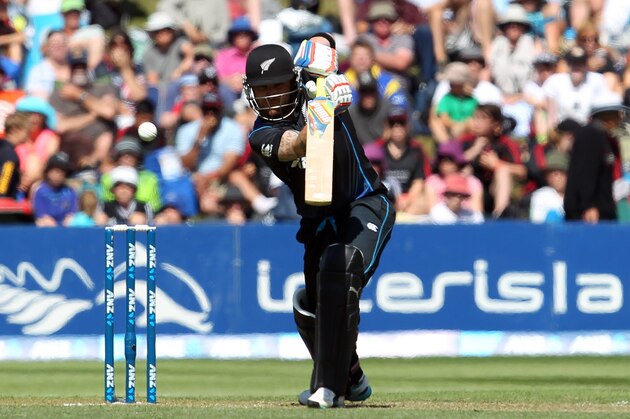 DUNEDIN, NEW ZEALAND - JANUARY 23:  Brendon McCullum of New Zealand bats during the One Day International match between New Zealand and Sri Lanka at University Oval on January 23, 2015 in Dunedin, New Zealand.  (Photo by Rob Jefferies/Getty Images)