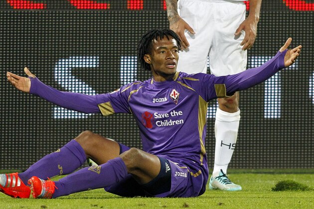 Fiorentina's Juan Cuadrado reacts during a Serie A soccer match between Fiorentina and Udinese at the Artemio Franchi stadium in Florence, Italy, Wednesday, Oct. 29, 2014. (AP Photo/Fabrizio Giovannozzi)