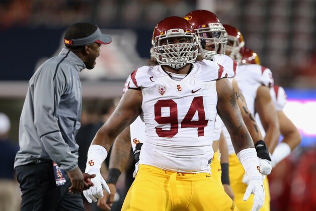 TUCSON, AZ - OCTOBER 11:  Defensive end Leonard Williams #94 of the USC Trojans warms up before the college football game against the Arizona Wildcats at Arizona Stadium on October 11, 2014 in Tucson, Arizona.  The Trojans defeatred the Wildcats 28-26.  (Photo by Christian Petersen/Getty Images)