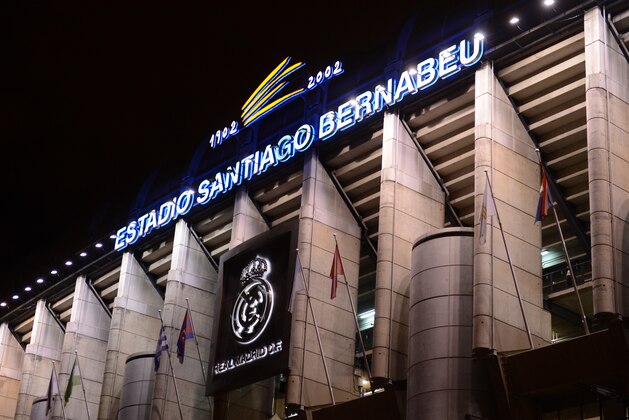 MADRID, SPAIN - FEBRUARY 13:  A general view of the outside of the  Estadio Santiago Bernabeu ahead of the UEFA Champions League Round of 16 first leg match between Real Madrid and Manchester United at Estadio Santiago Bernabeu on February 13, 2013 in Madrid, Spain.  (Photo by Mike Hewitt/Getty Images)
