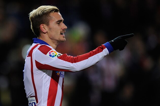 MADRID, SPAIN - JANUARY 24:  Antoine Griezmann of Club Atletico de Madrid celebrates after scoring his team's 2nd goal during the La Liga match between Club Atletico de Madrid and Rayo Vallecano de Madrid   at Vicente Calderon Stadium on January 24, 2015 in Madrid, Spain.  (Photo by Denis Doyle/Getty Images)