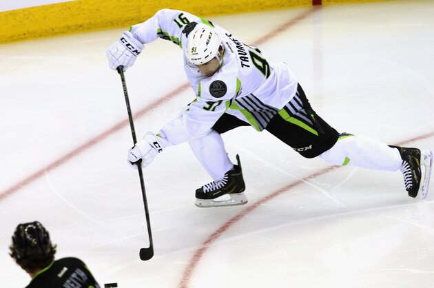 COLUMBUS, OH - JANUARY 25:  John Tavares #91 of the New York Islanders and Team Toews shoots and scores off the pass against Team Foligno during the third period of the 2015 Honda NHL All-Star Game at Nationwide Arena on January 25, 2015 in Columbus, Ohio.  (Photo by Dave Sandford/NHLI via Getty Images)