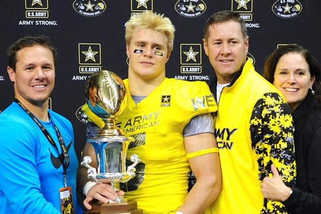 Will Porter Gustin Choose USC on national signing say?