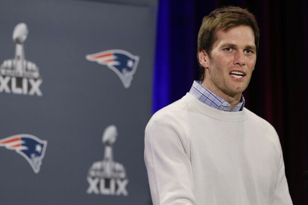 New England Patriots quarterback Tom Brady answers questions during a news conference Monday, Jan. 26, 2015, in Chandler, Ariz. The Patriots play the Seattle Seahawks in NFL football Super Bowl XLIX Sunday, Feb. 1, in Phoenix. (AP Photo/Mark Humphrey)