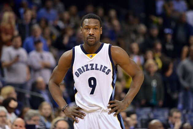Memphis Grizzlies forward Tony Allen (9) plays in the second half of an NBA basketball game Wednesday, Jan. 21, 2015, in Memphis, Tenn. The Grizzlies beat the Raptors 92-86. (AP Photo/Brandon Dill)