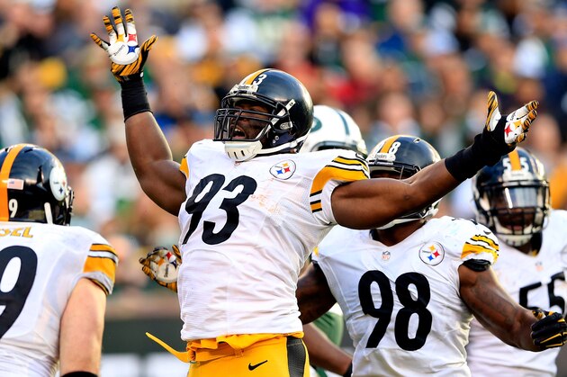 EAST RUTHERFORD, NJ - NOVEMBER 09:  Outside linebacker Jason Worilds #93 of the Pittsburgh Steelers celebrates after sacking quarterback Michael Vick #1 of the New York Jets during a game at MetLife Stadium on November 9, 2014 in East Rutherford, New Jersey.  (Photo by Alex Trautwig/Getty Images)